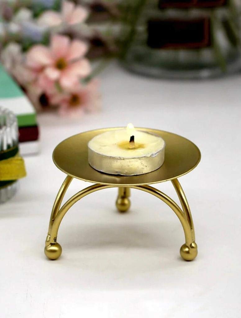 Pikify circular gold steel candlestick holders