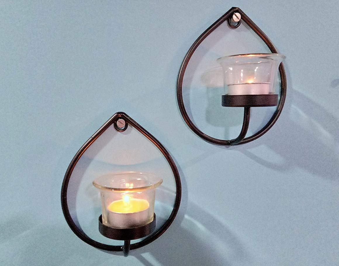 Wall tealight holder lit